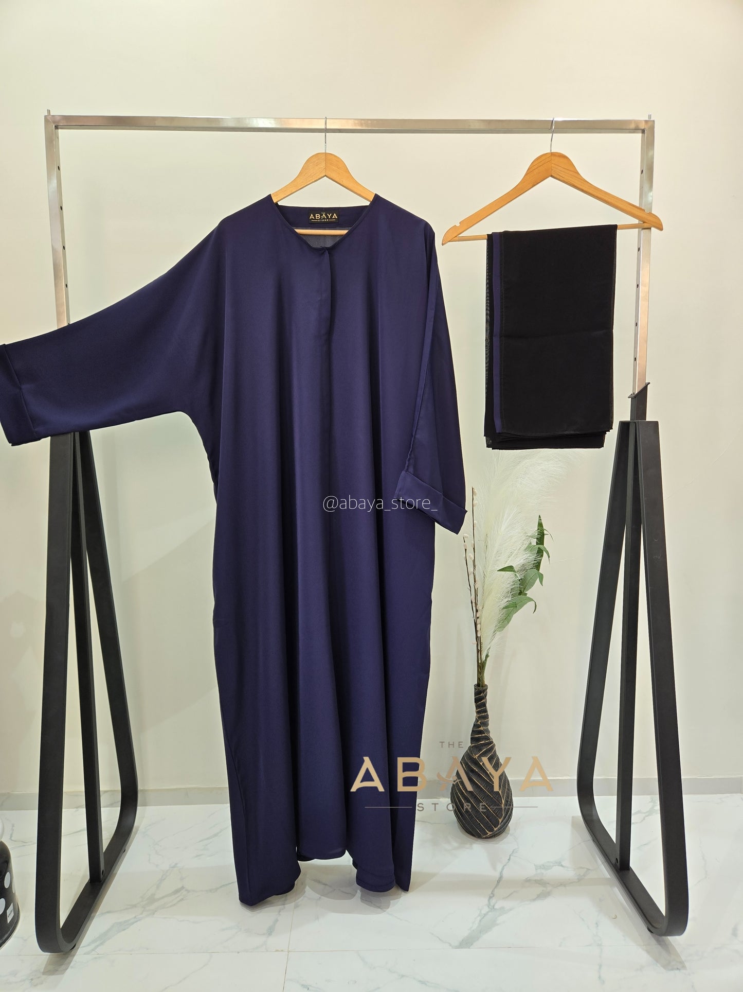 Basic Buttoned Bisht Abaya