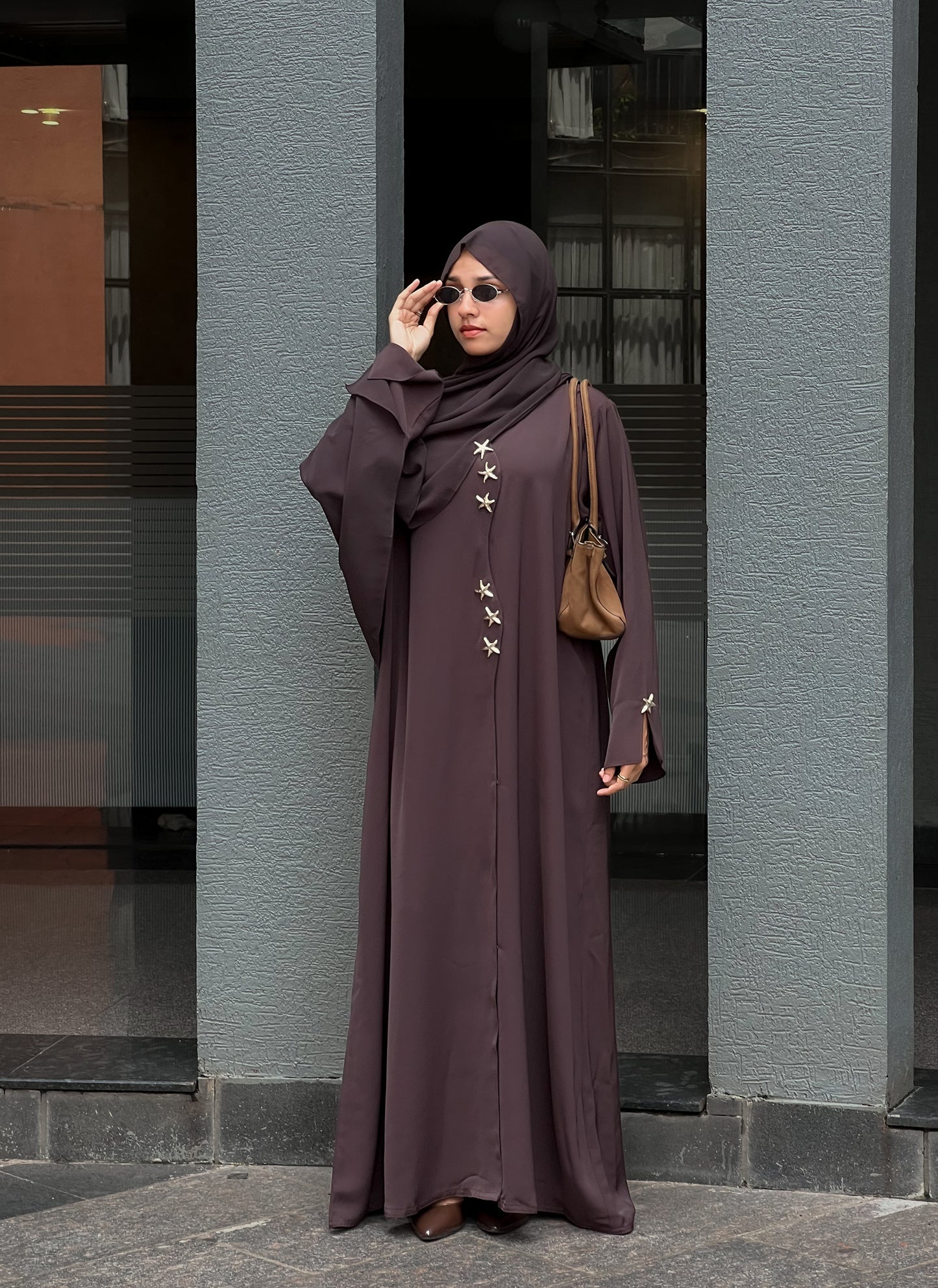 Basic Star Buttoned Abaya 🌟