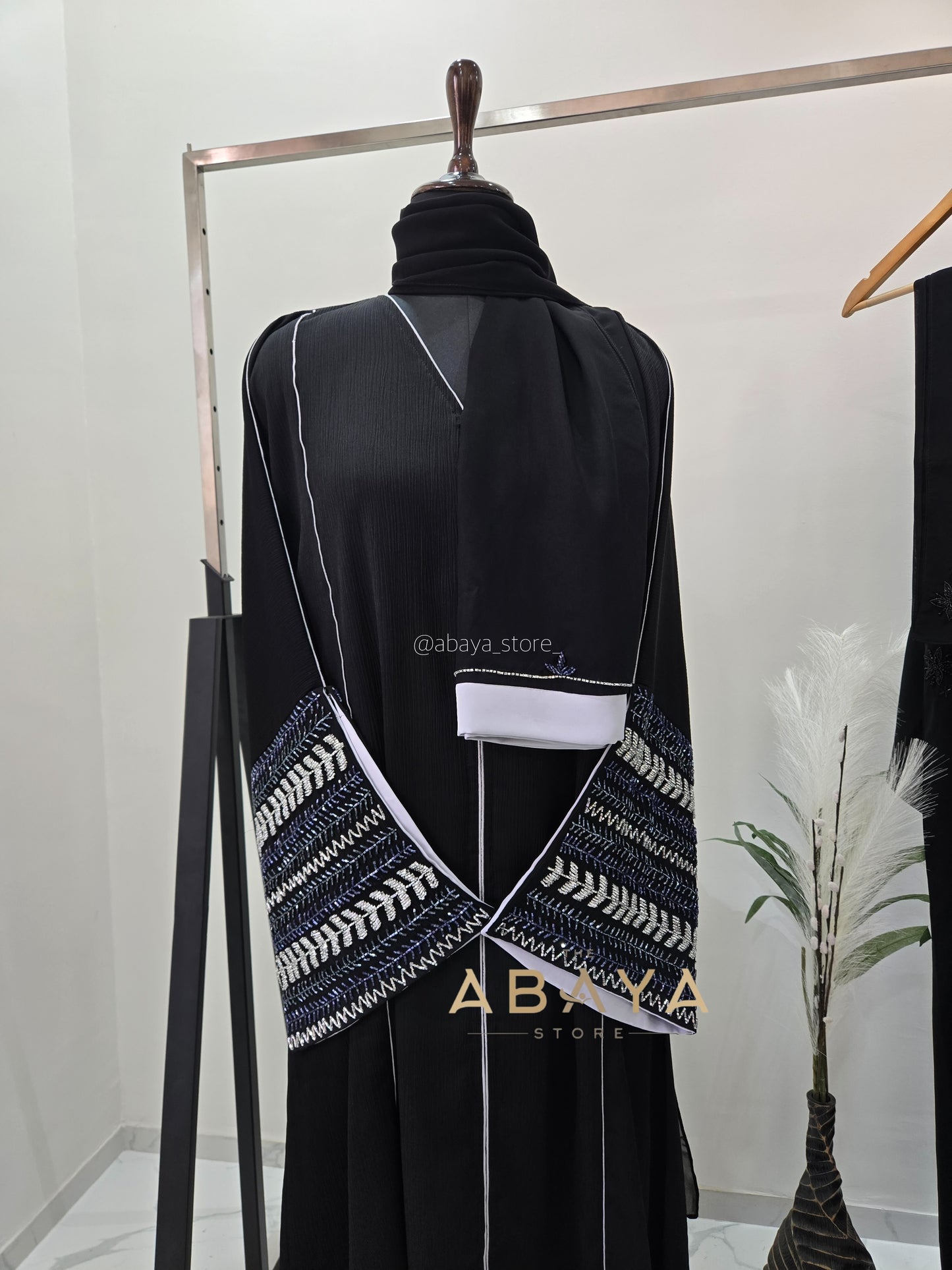 Luxury Handworked Buttoned Abaya