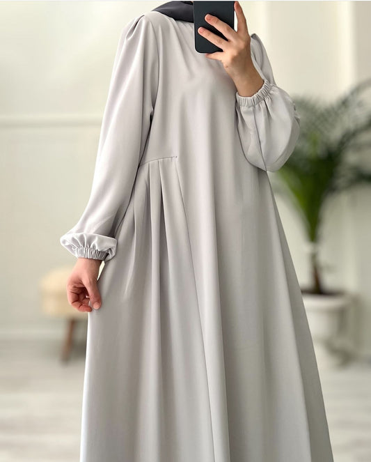 Basic Side Pleated Closed Abaya - The Abaya Store