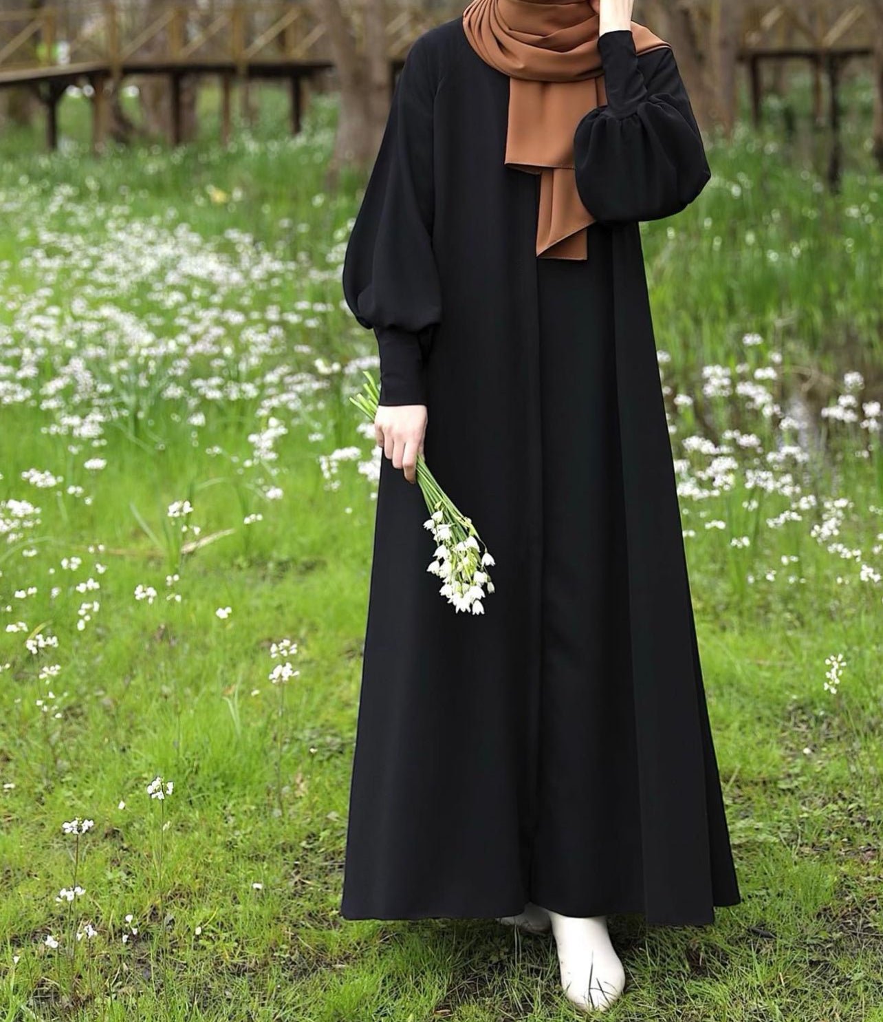 Cuff sleeves A line Buttoned Basic - The Abaya Store