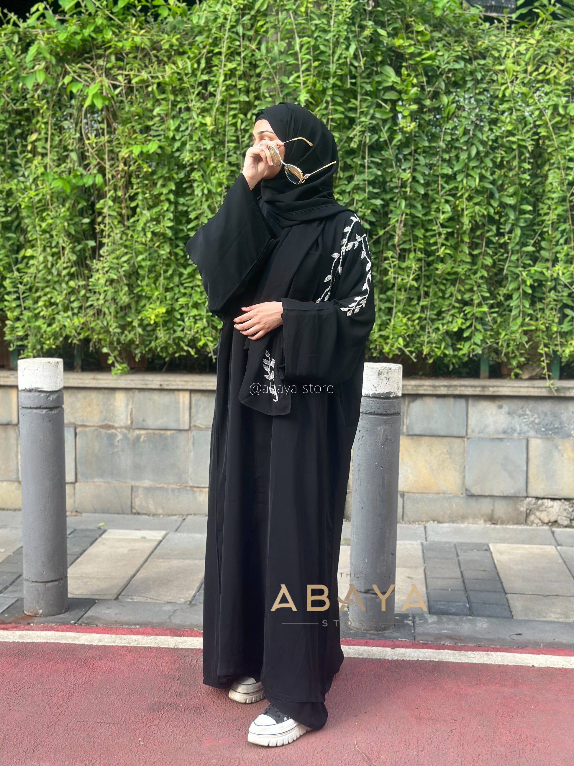 Zaina Luxury Abaya - The Abaya Store