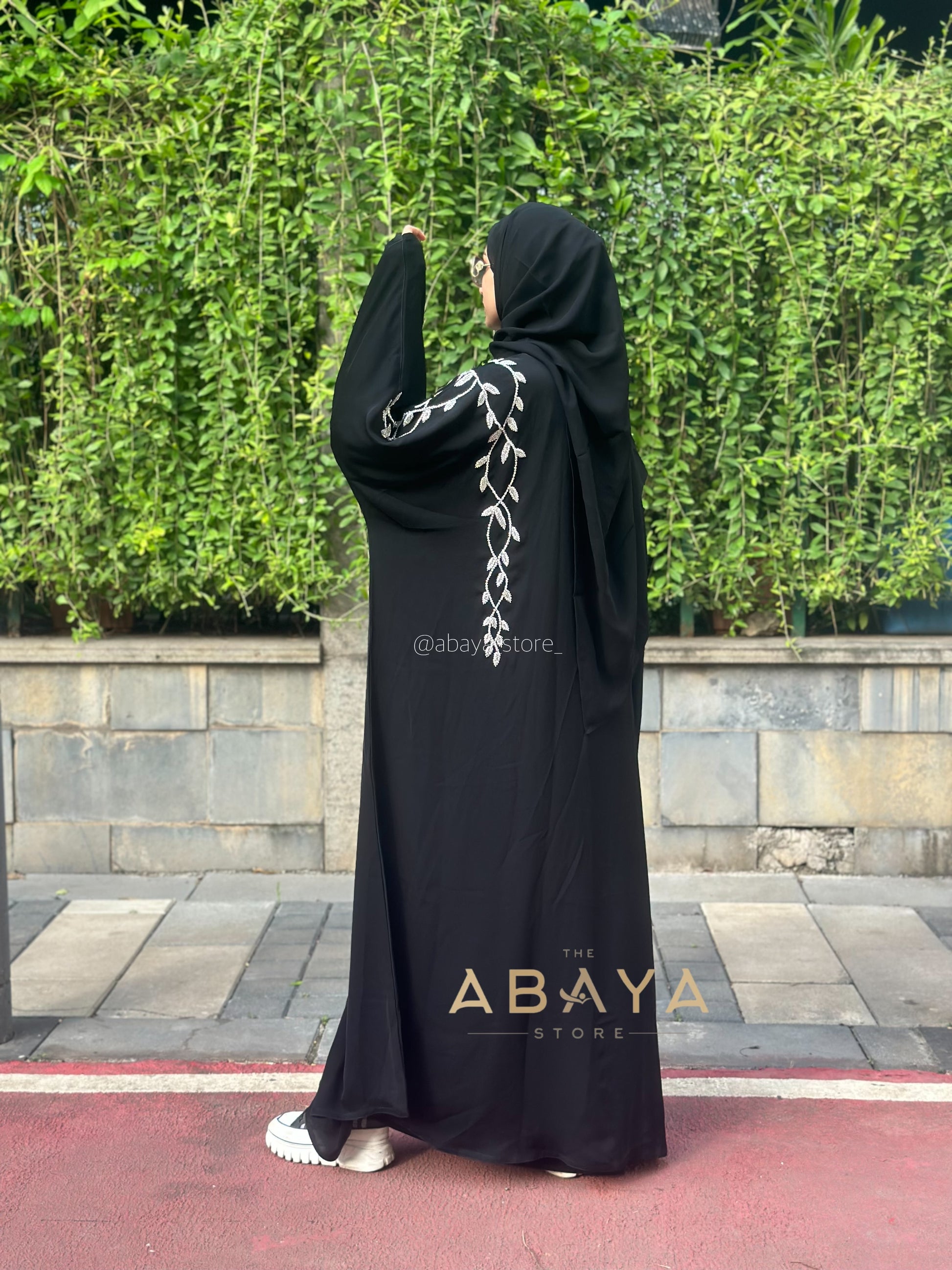 Zaina Luxury Abaya - The Abaya Store