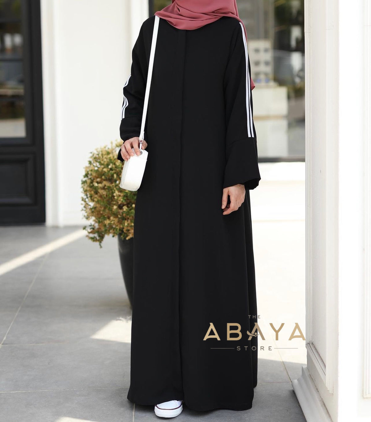 Sporty Look Basic Buttoned Abaya - The Abaya Store