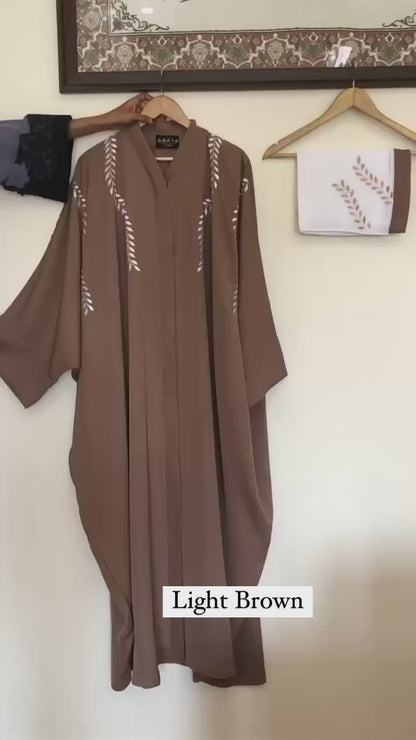 Leaf Embroidered Bisht Buttoned Abaya