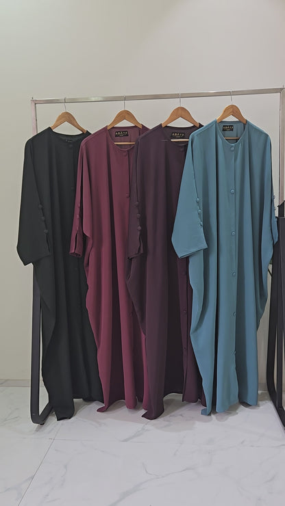 Essential Basic Semi Bisht Abaya