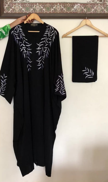 Embroidered Bisht Abaya