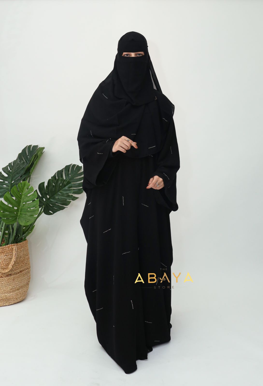 Eira Embellished Abaya