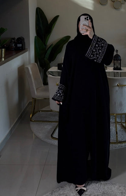 Luxury Handworked Sleeve Abaya