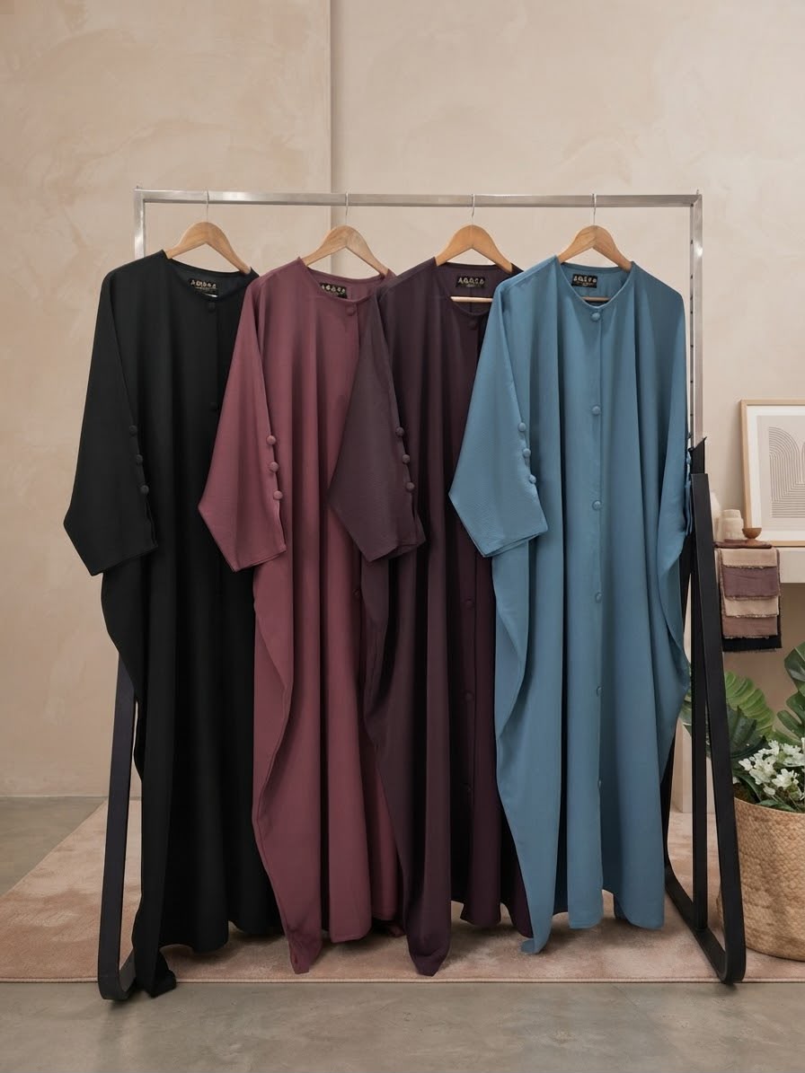 Essential Basic Semi Bisht Abaya